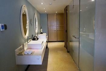 Nanxun Hapital Hotel 湖州市 エクステリア 写真